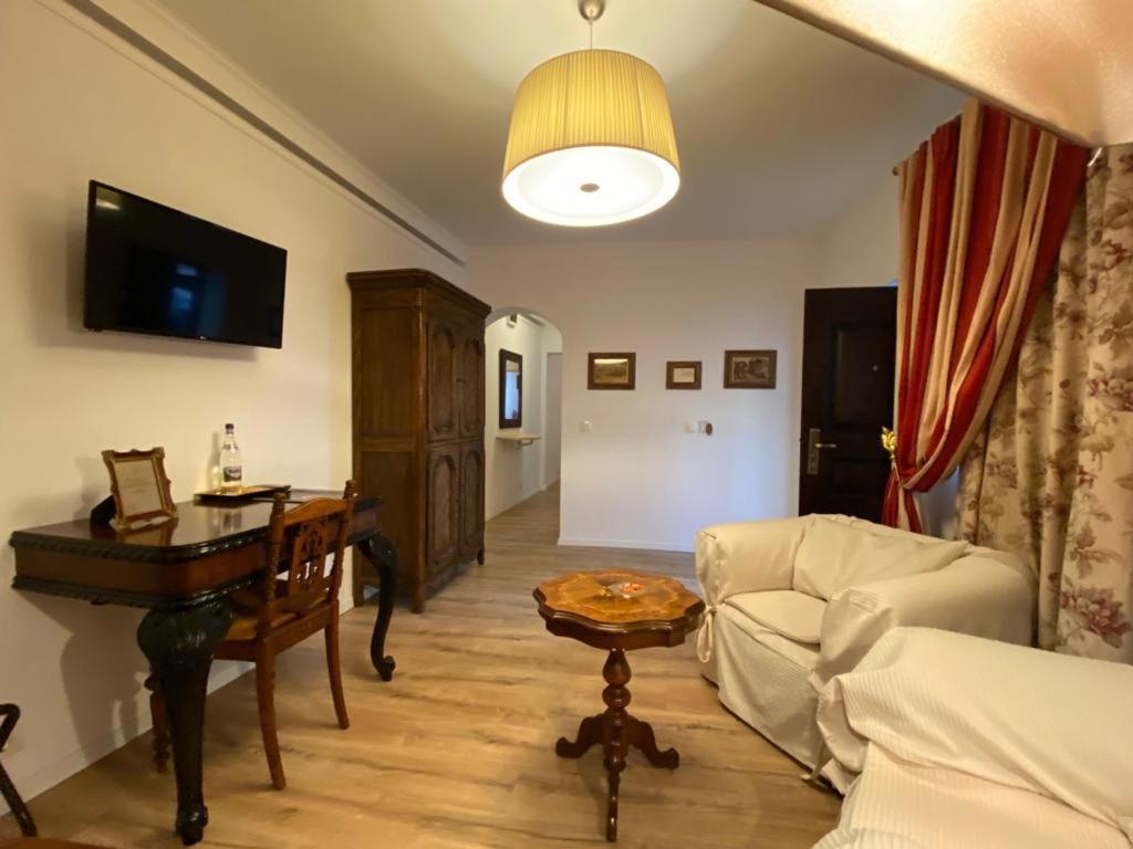 Grand Boutique 4*